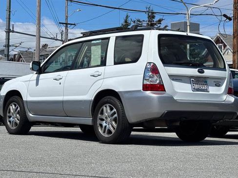 Used 2006 Subaru Forester 2.5X L.L. Bean AWD/4WD image 5