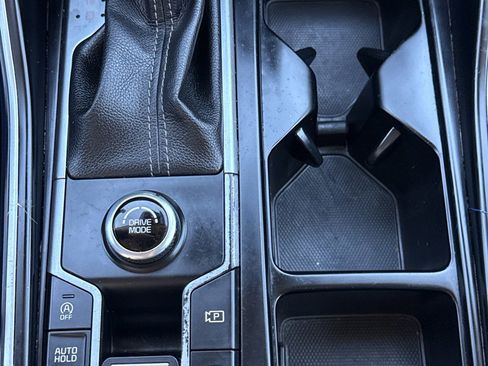 Used 2022 Kia Sorento EX w/ Panoramic Sunroof Package image 32