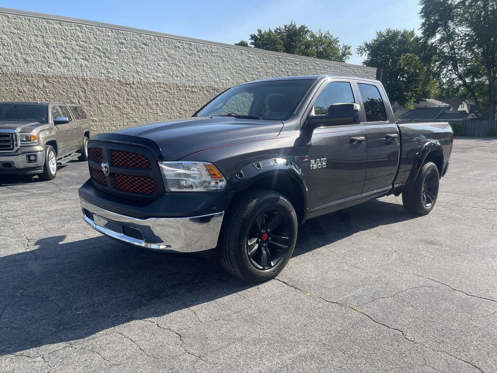 Used 2015 RAM 1500 Tradesman AWD/4WD image 2