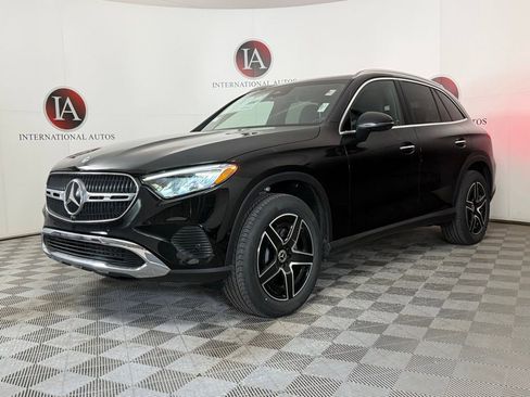 New 2026 Mercedes-Benz GLC 300 4MATIC image 3