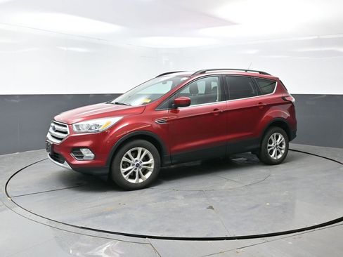 Used 2018 Ford Escape SEL image 7