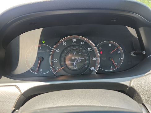 Used 2017 Honda Accord EX-L image 16