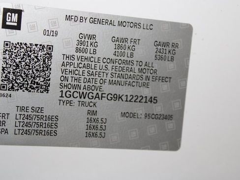 Used 2019 Chevrolet Express 2500 w/ Driver Convenience Package image 30