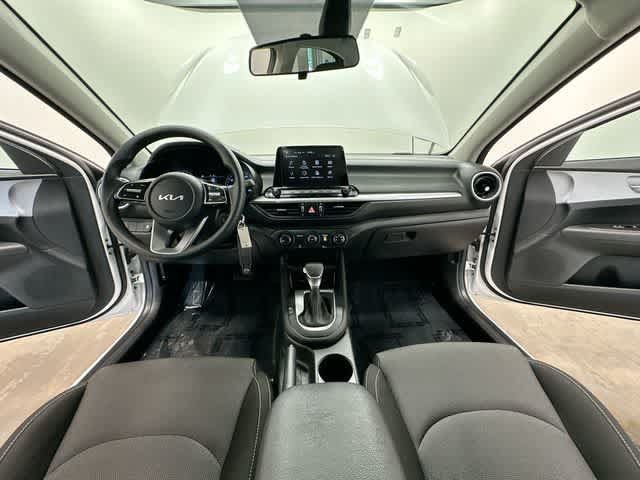 Used 2023 Kia Forte LXS FWD image 18