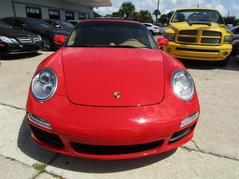 Used 2011 Porsche 911 Cabriolet image 3