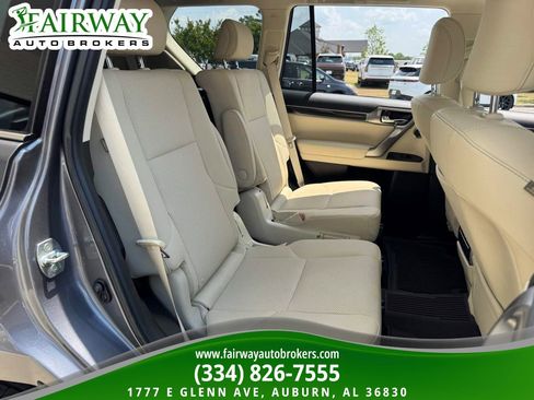 Used 2023 Lexus GX 460 Premium AWD/4WD image 13