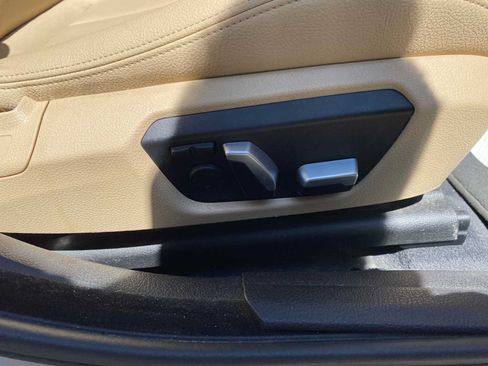 Used 2018 BMW 330i Gran Turismo xDrive AWD/4WD image 26