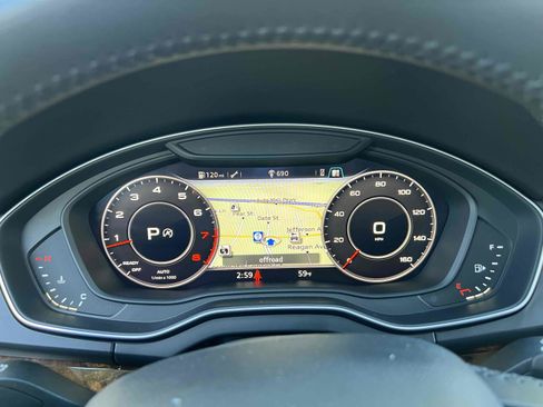 Used 2018 Audi Q5 2.0T Premium Plus w/ Premium Plus Package image 37