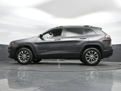 Used 2021 Jeep Cherokee Latitude Plus AWD/4WD image 44