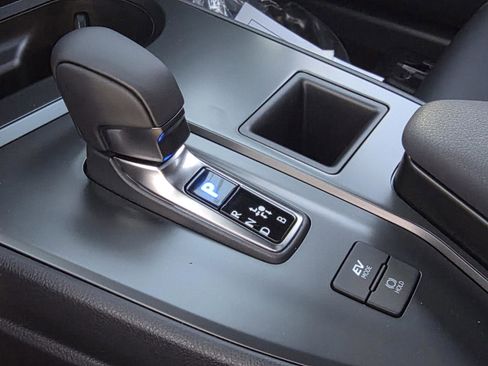 New 2026 Lexus UX 300h FWD image 19