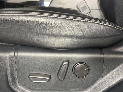 Used 2021 Ford F250 Lariat image 27