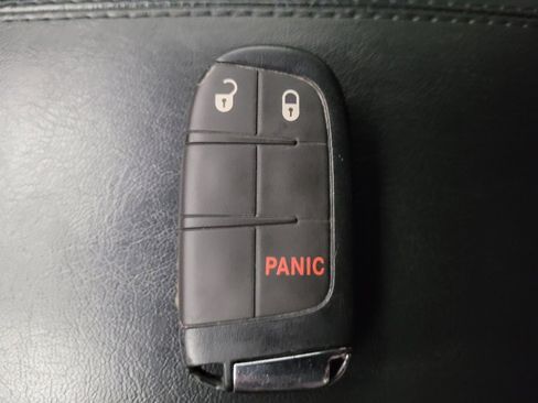 Used 2024 Jeep Compass Trailhawk image 32