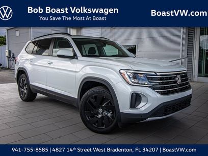 Used 2026 Volkswagen Atlas SE w/ Panoramic Sunroof Package