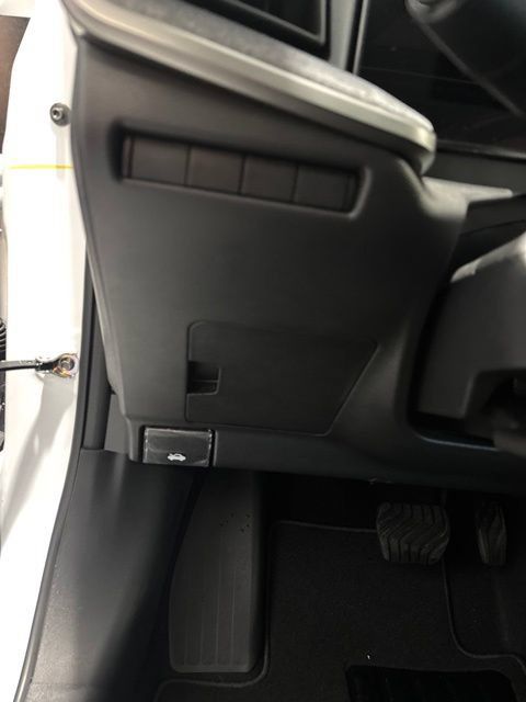New 2027 Nissan Kicks SV w/ SV Premium Package AWD/4WD image 12