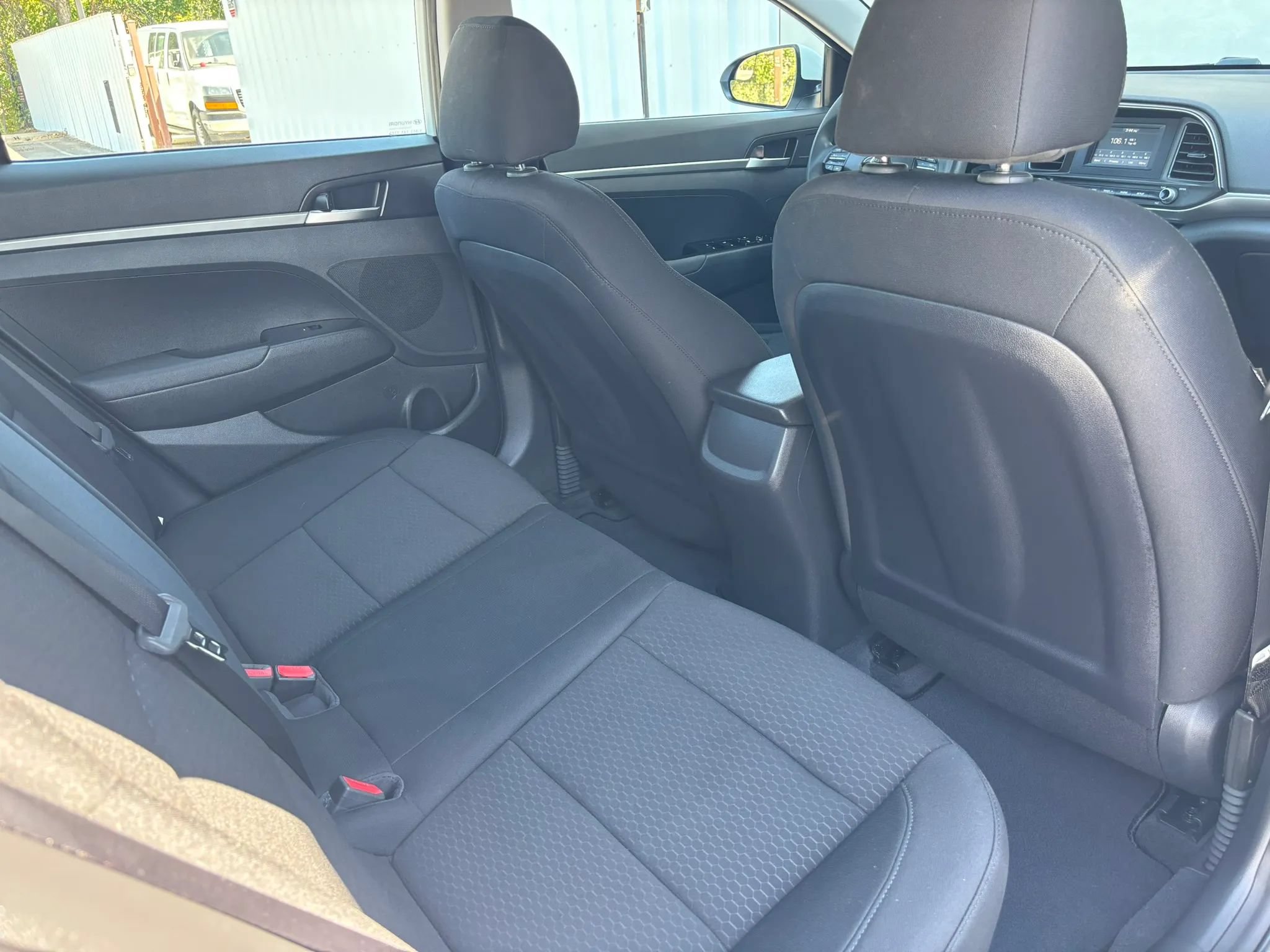 Used 2020 Hyundai Elantra SE w/ Cargo Package (C1) FWD image 47