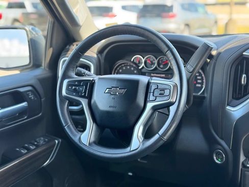 Used 2022 Chevrolet Silverado 1500 LT Trail Boss w/ Bed Protection Package AWD/4WD image 13