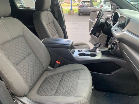 Used 2019 Chevrolet Blazer LT FWD image 22