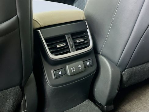 Used 2022 Subaru Outback Limited AWD/4WD image 28