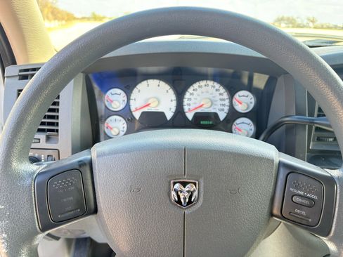 Used 2007 Dodge Ram 1500 Truck ST w/ SXT Group image 37