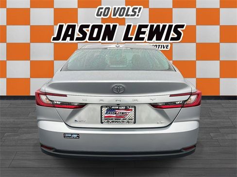 Used 2025 Toyota Camry LE image 5