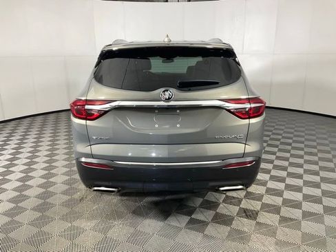 Used 2018 Buick Enclave Essence w/ Trailering Package image 5