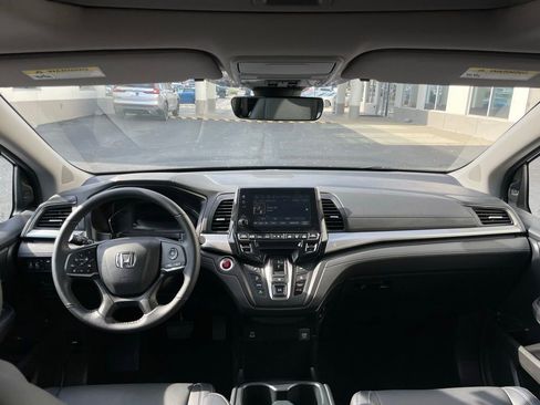 Certified 2024 Honda Odyssey EX-L image 10