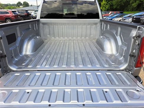 Used 2025 RAM 1500 Laramie image 27
