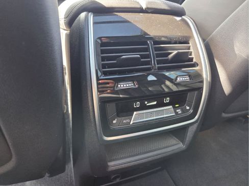 Used 2024 BMW X5 xDrive40i w/ M Sport Package AWD/4WD image 15