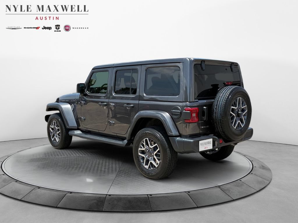 New 2026 Jeep Wrangler Unlimited Sahara AWD/4WD image 14