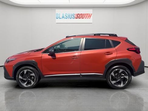 Used 2024 Subaru Crosstrek 2.5i Limited AWD/4WD image 6