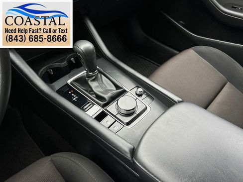 Used 2022 MAZDA MAZDA3 s FWD image 35