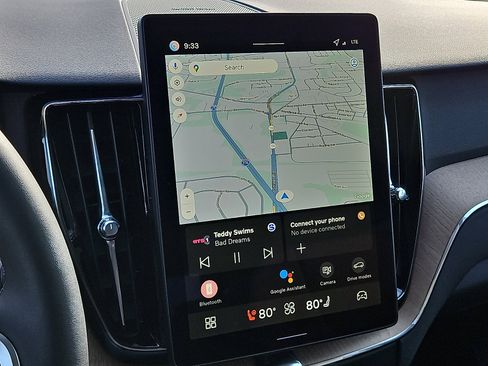 New 2026 Volvo XC60 B5 Plus w/ Protection Package Premier image 15