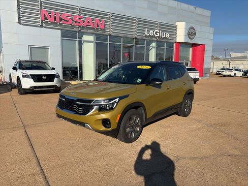 Used 2024 Kia Seltos S image 1