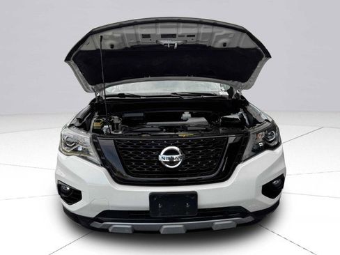 Used 2020 Nissan Pathfinder SL image 72