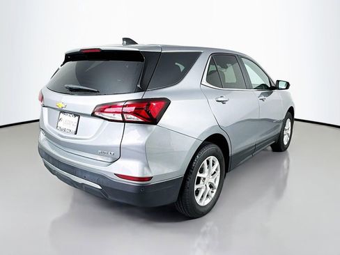 Used 2023 Chevrolet Equinox LT w/ Driver Convenience Package AWD/4WD image 5