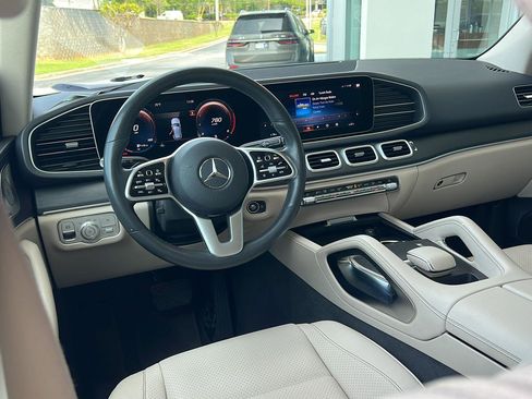 Used 2020 Mercedes-Benz GLE 350 4MATIC image 18