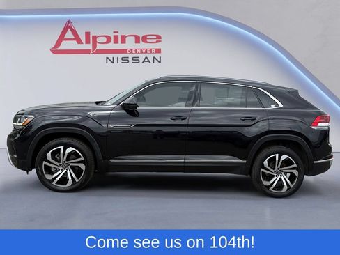 Used 2021 Volkswagen Atlas Cross Sport SEL Premium w/ Cross Sport MDO Package AWD/4WD image 2