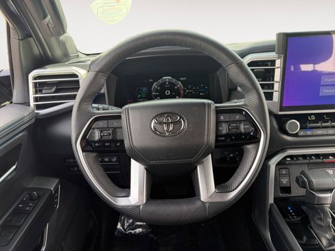Used 2023 Toyota Tundra Platinum AWD/4WD image 12