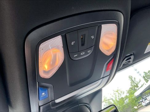 Used 2025 RAM 2500 Lone Star image 32