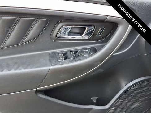 Used 2015 Ford Taurus SEL image 15