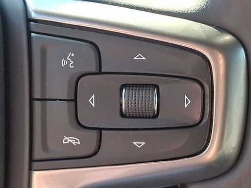 Used 2023 Chevrolet Silverado 1500 LT AWD/4WD image 22