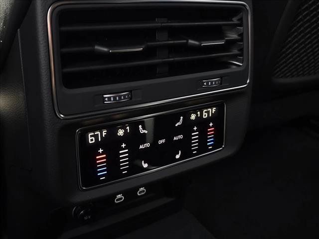 New 2026 Audi Q7 3.0T Premium Plus AWD/4WD image 19