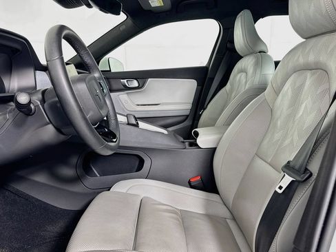 Used 2024 Polestar Polestar 2 AWD/4WD image 9