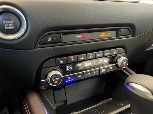 Used 2025 MAZDA CX-5 Signature image 27