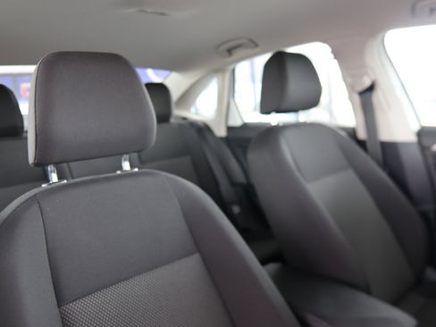 Used 2020 Volkswagen Jetta S w/ Driver Assistance Package image 42