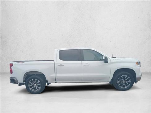 Used 2023 Chevrolet Silverado 1500 LT image 4