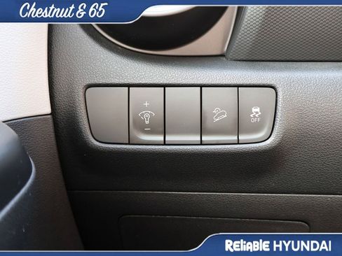 Certified 2023 Hyundai Kona SEL w/ Cargo Package AWD/4WD image 31