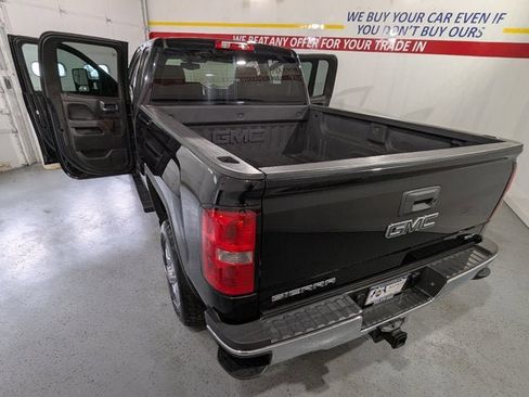 Used 2018 GMC Sierra 2500 SLT w/ Snow Plow Prep Package image 13