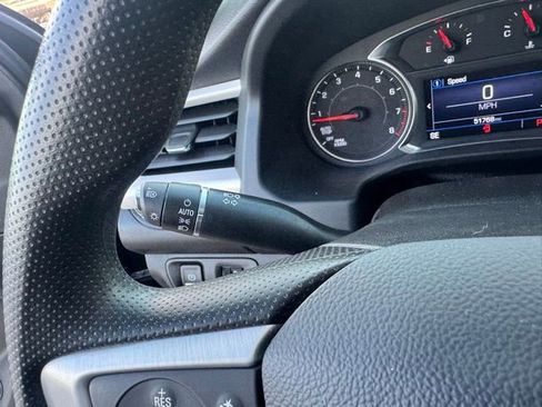 Used 2021 GMC Acadia SLE w/ Driver Convenience Package image 26