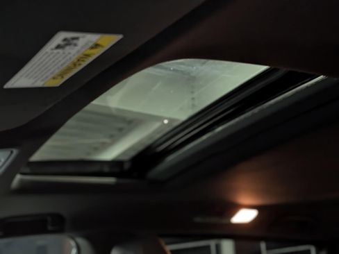 Used 2023 Honda Odyssey Sport image 16